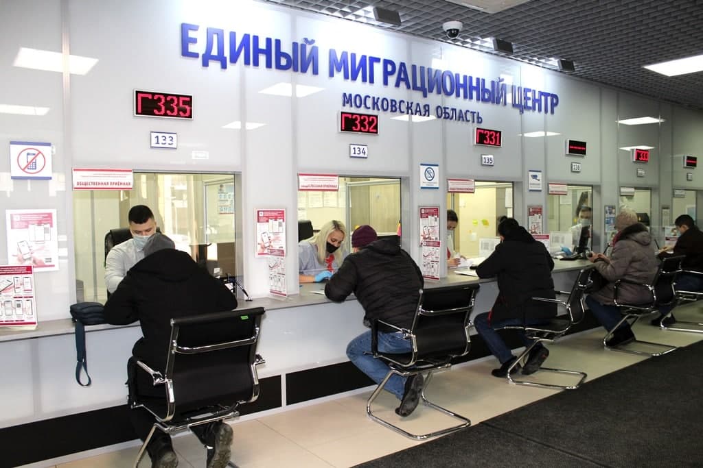 Квоты на РВП в 2026 году сокращены до минимума: что это значит для иностранцев